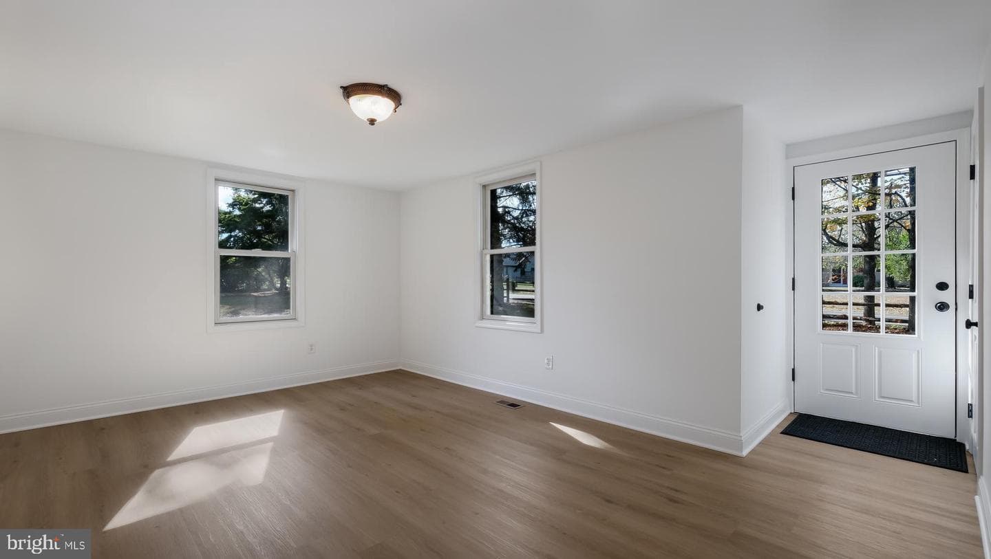 2443 Sugar Bottom Road photo 5