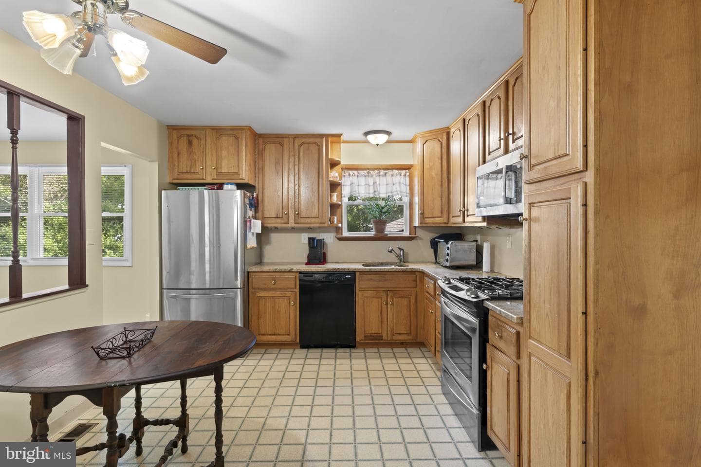 3162 Sheppard Road photo 9
