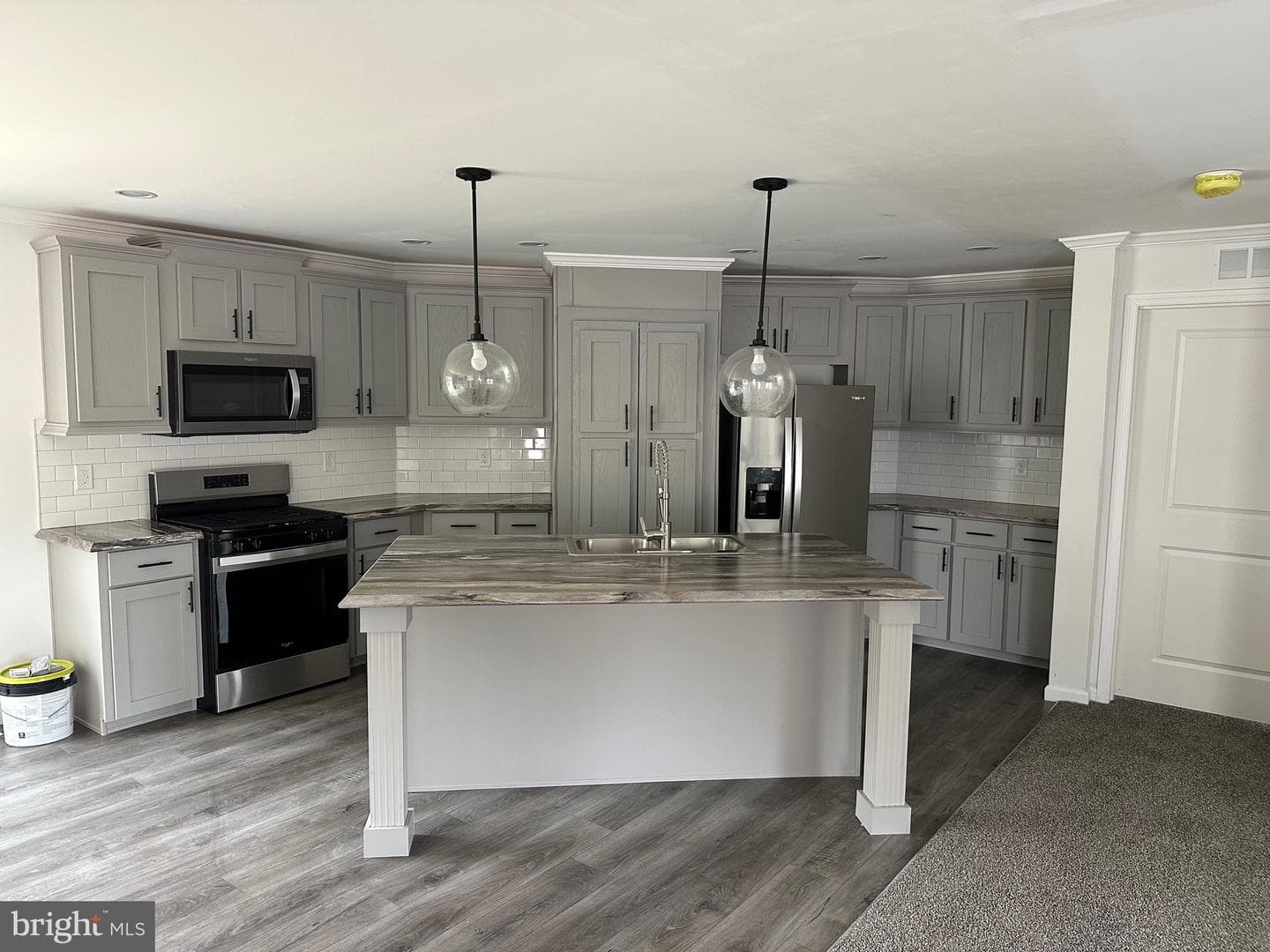 21 Golfview Drive photo 5