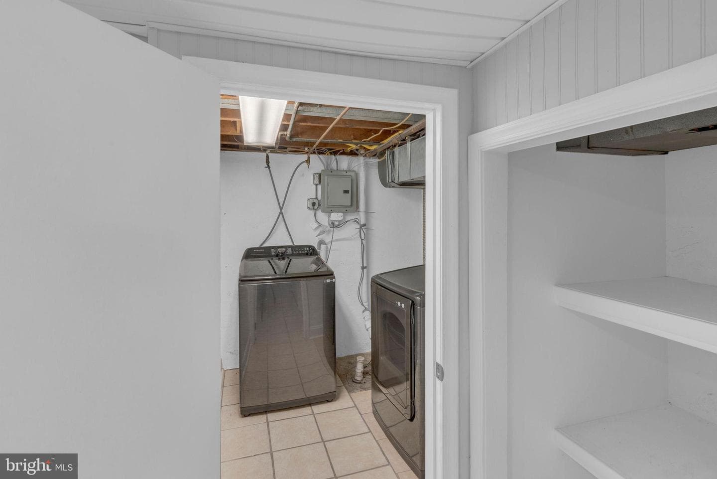 209 Clover Avenue photo 22