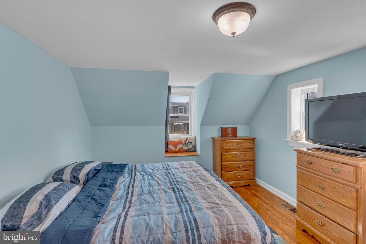 209 Clover Avenue photo 25