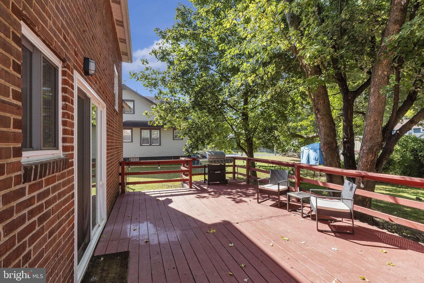 209 Clover Avenue photo 29