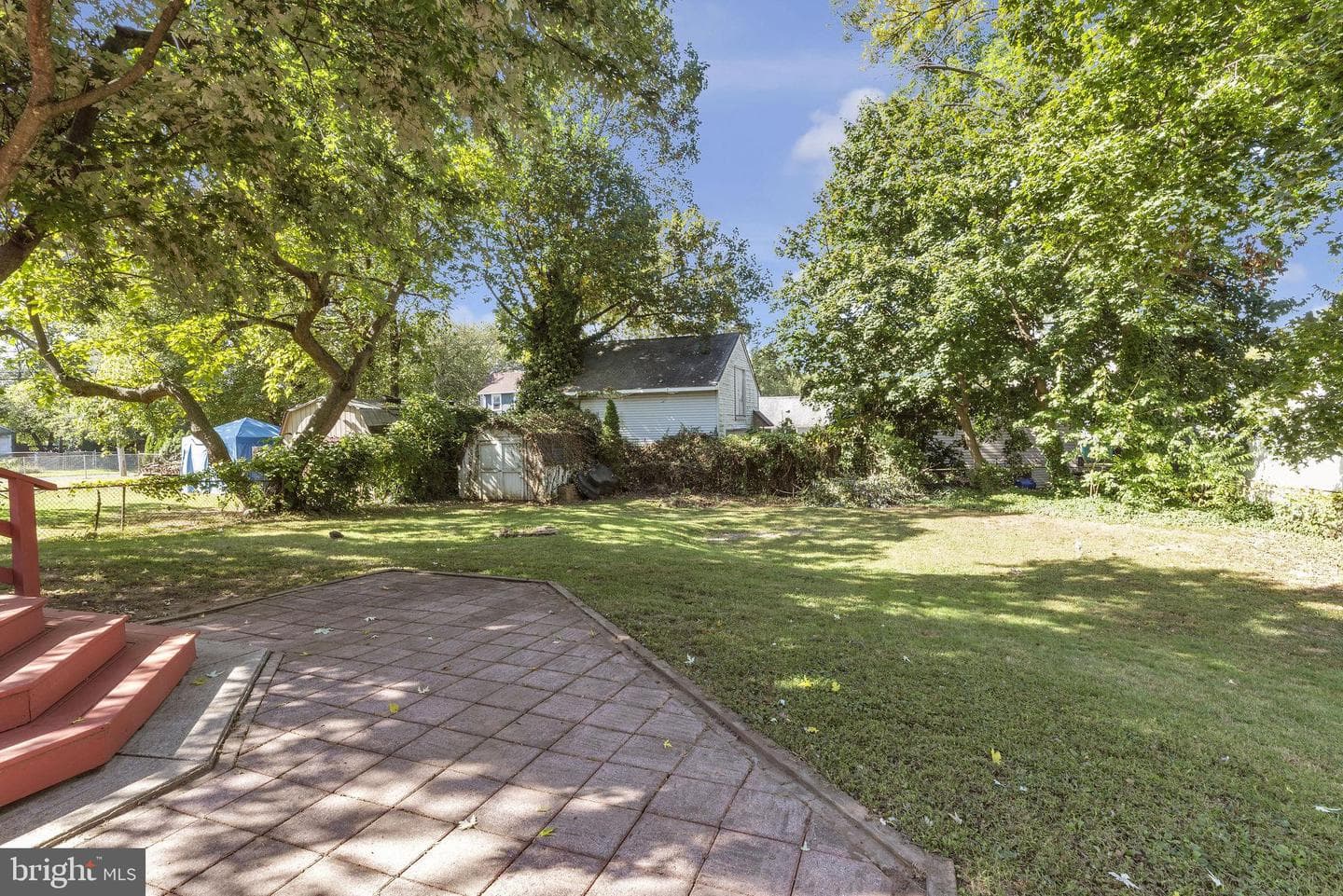 209 Clover Avenue photo 31