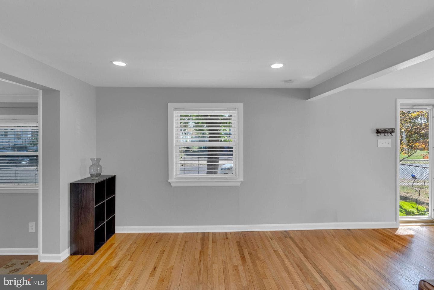 209 Clover Avenue photo 6