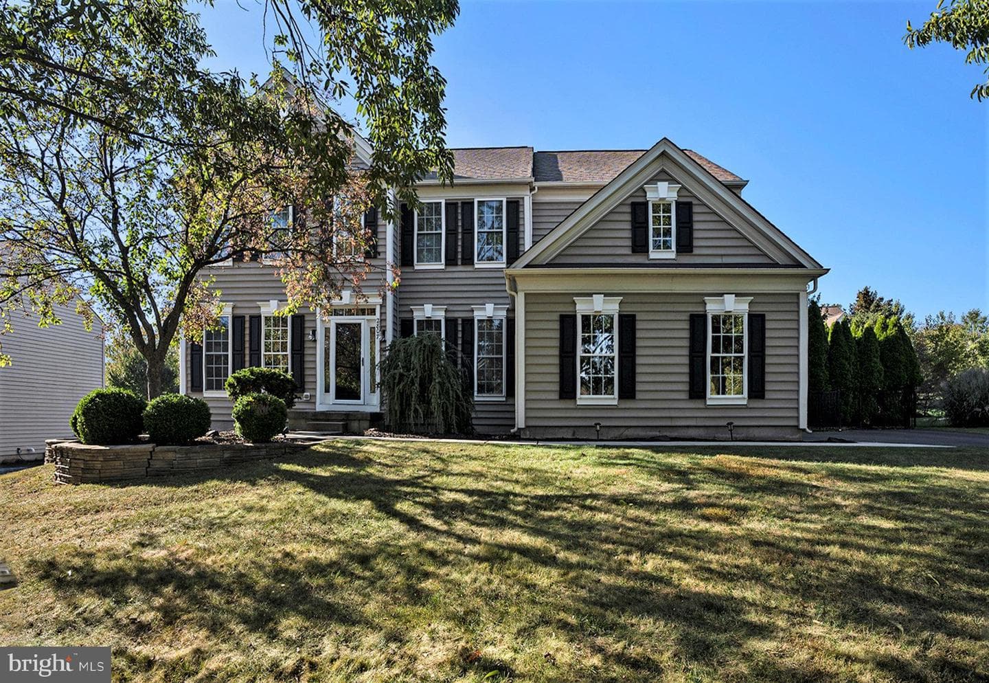 2807 Mountain Laurel Drive photo 1