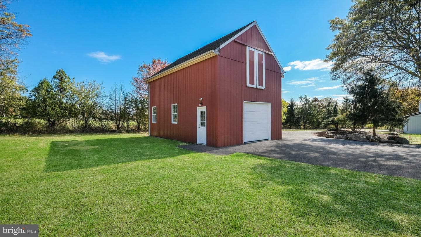 84 Curley Mill Road photo 42