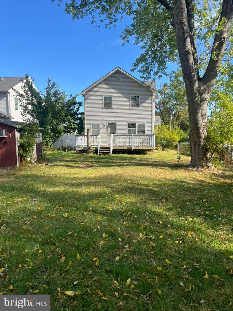 200 Maple Street photo 2