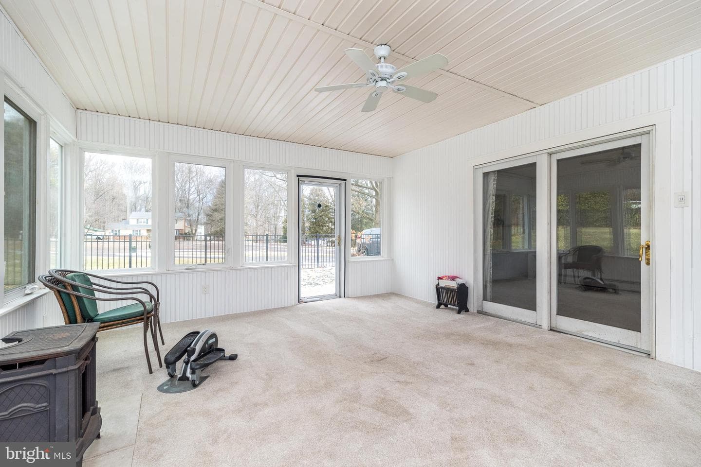 4672 Woodfield Circle photo 12