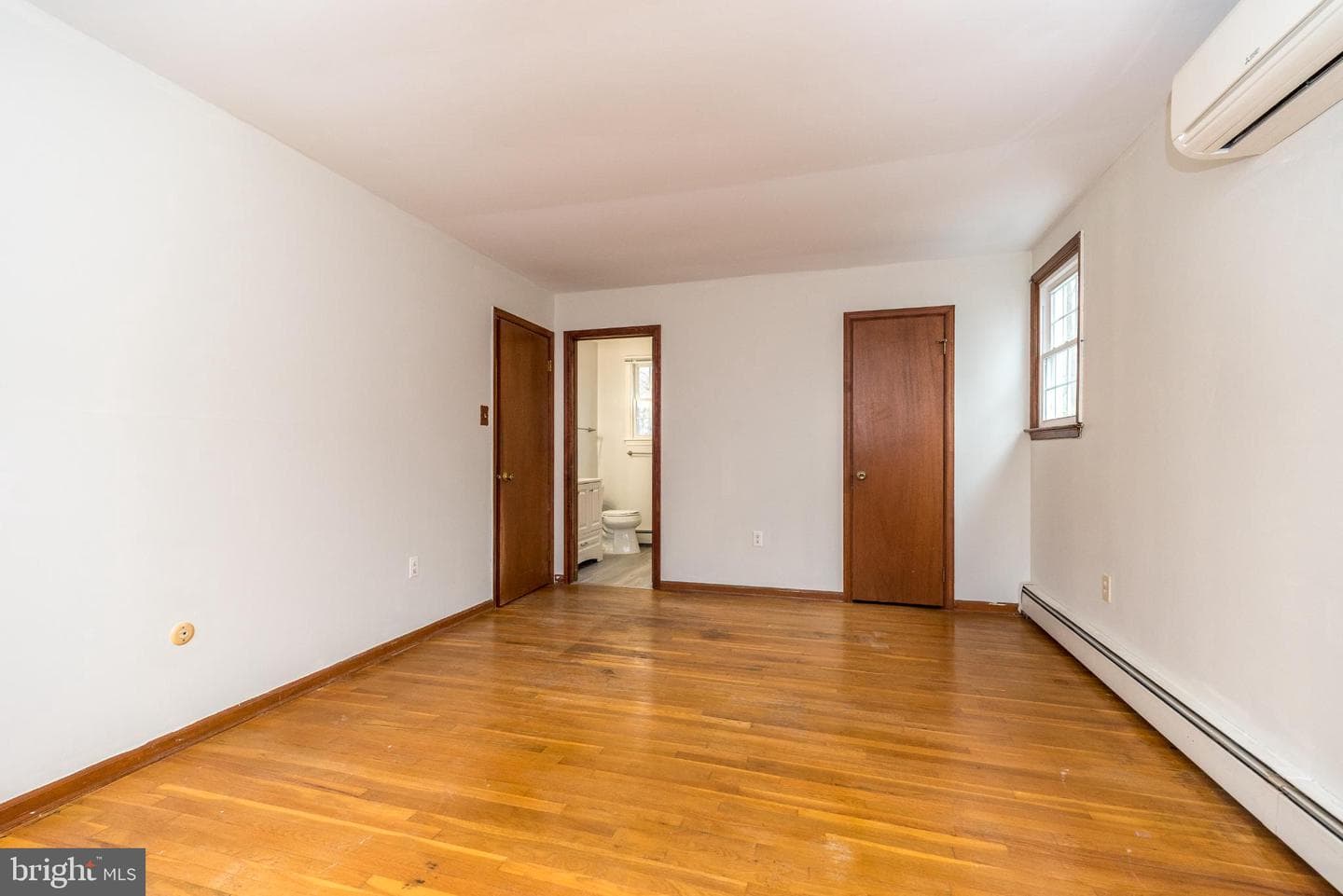4672 Woodfield Circle photo 16