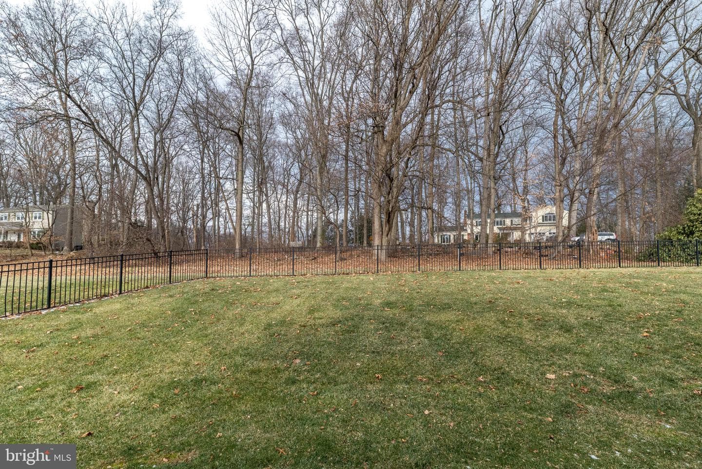 4672 Woodfield Circle photo 23