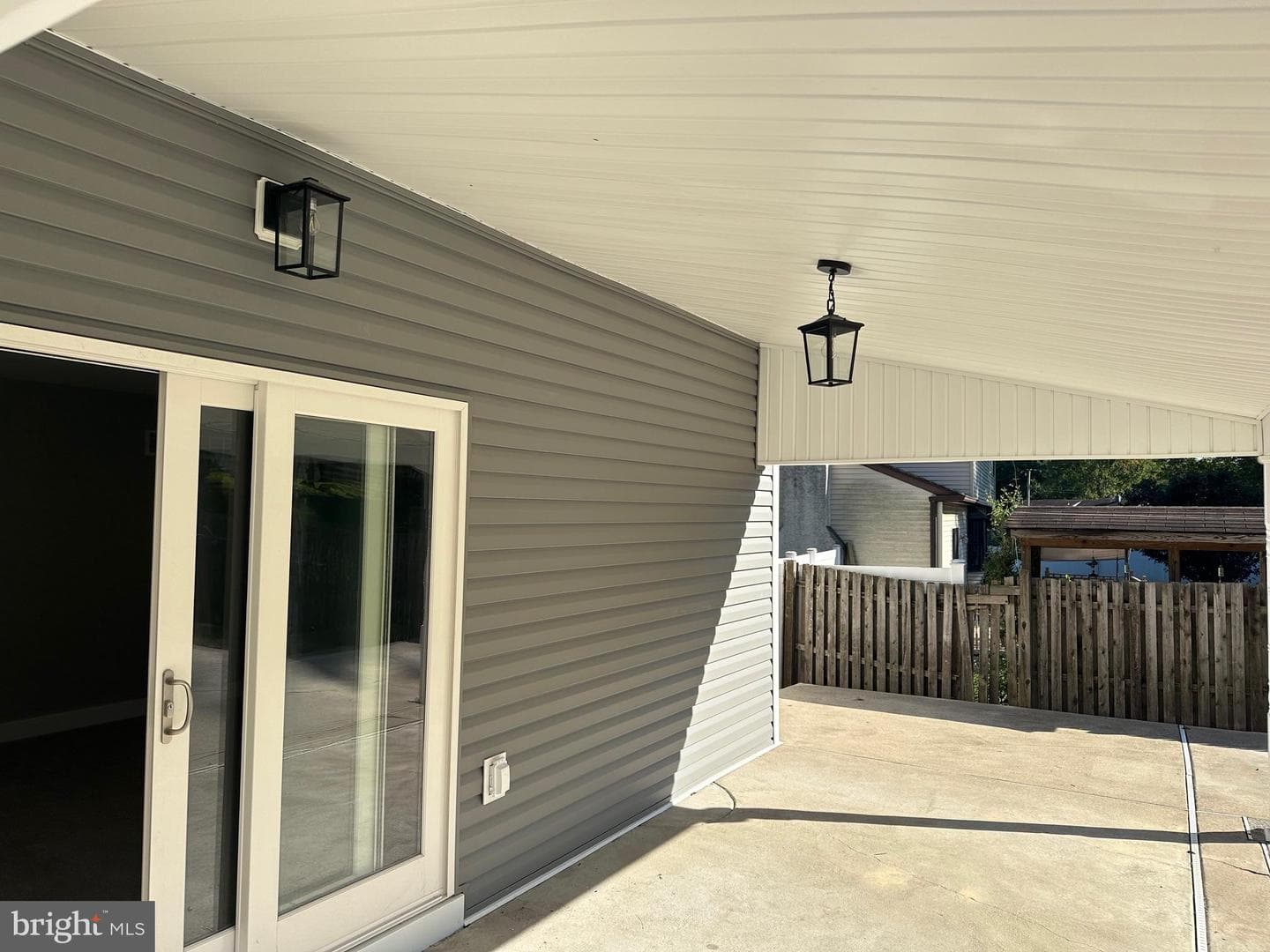 125 Fox Hollow Drive photo 33