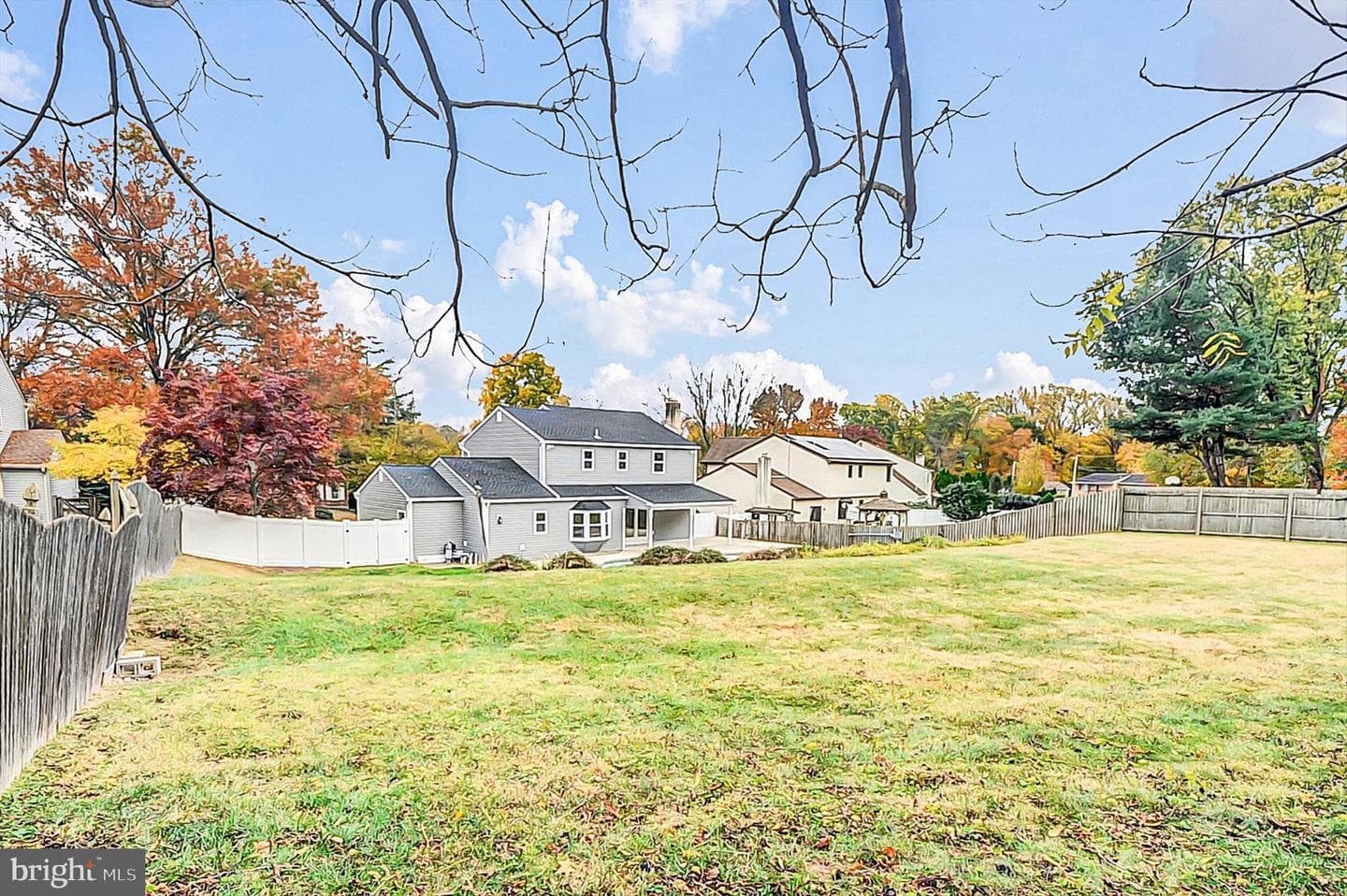 125 Fox Hollow Drive photo 42
