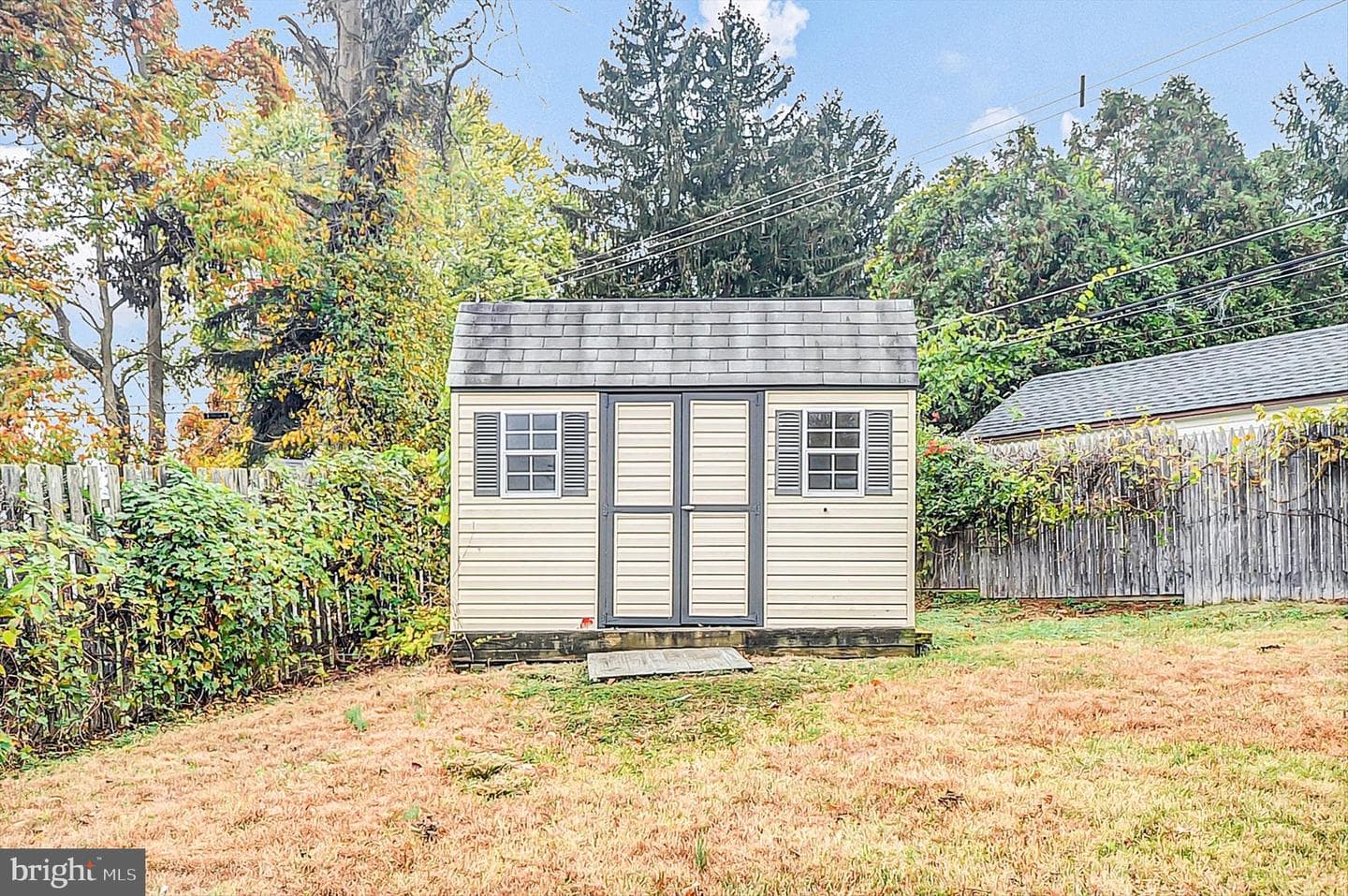 125 Fox Hollow Drive photo 44