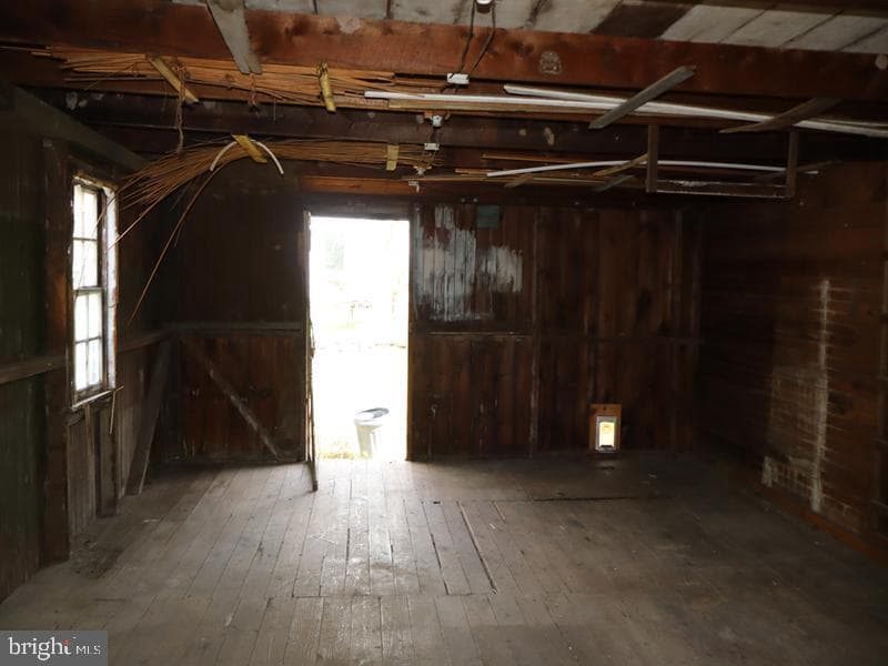 604 W Walnut Street photo 15