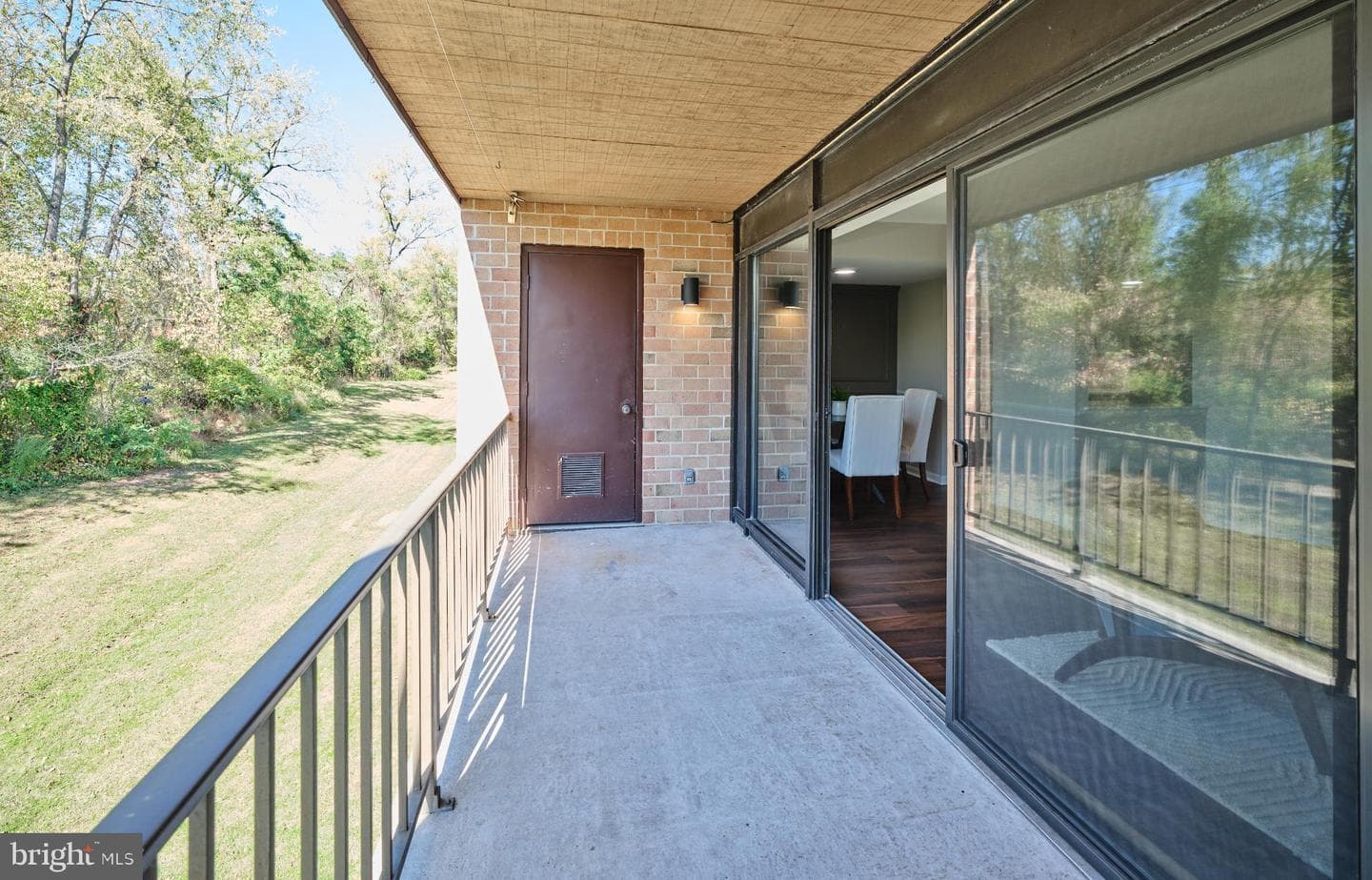 56 Hermitage Drive photo 17
