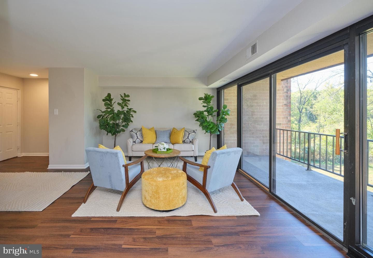 56 Hermitage Drive photo 4