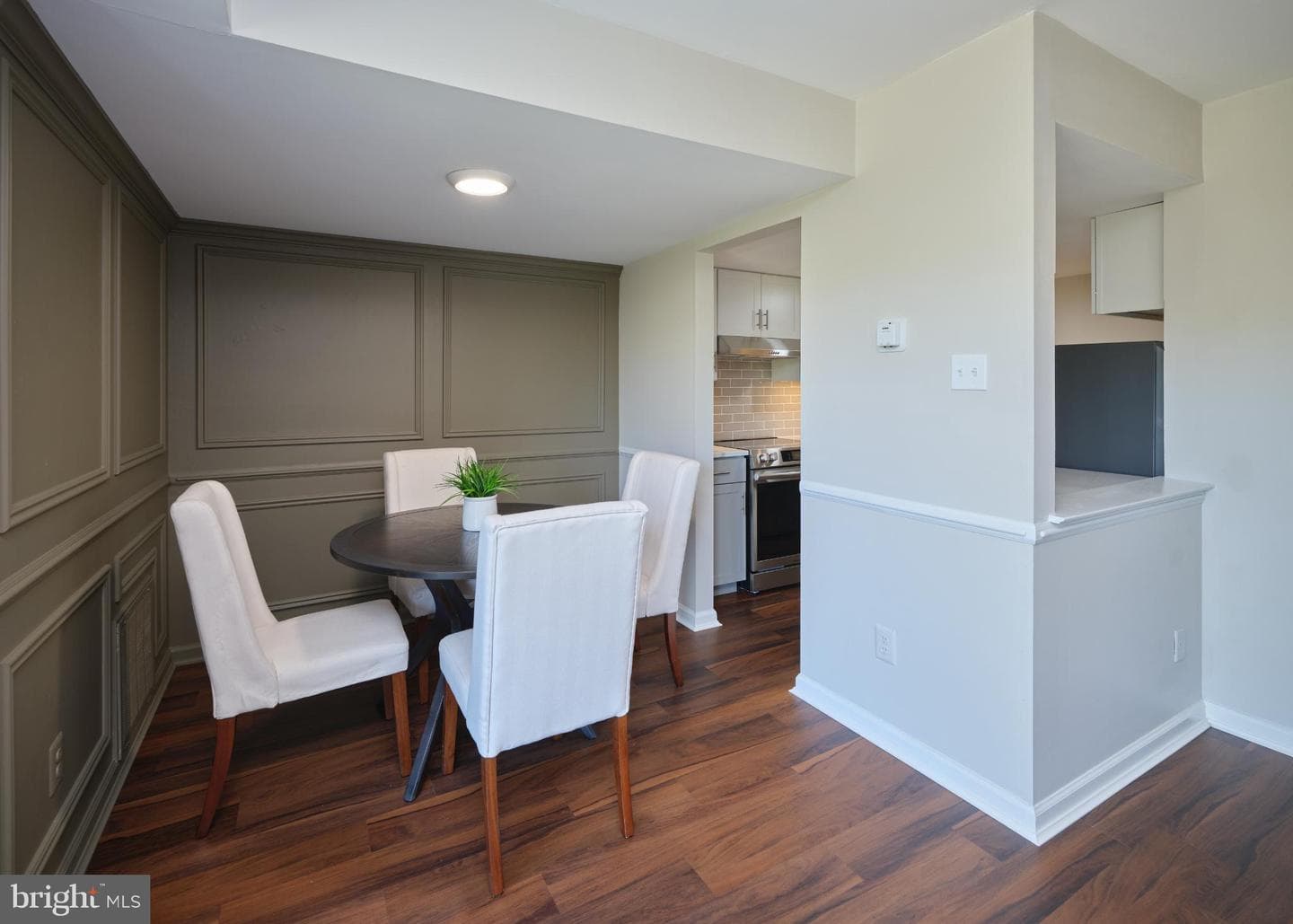 56 Hermitage Drive photo 6