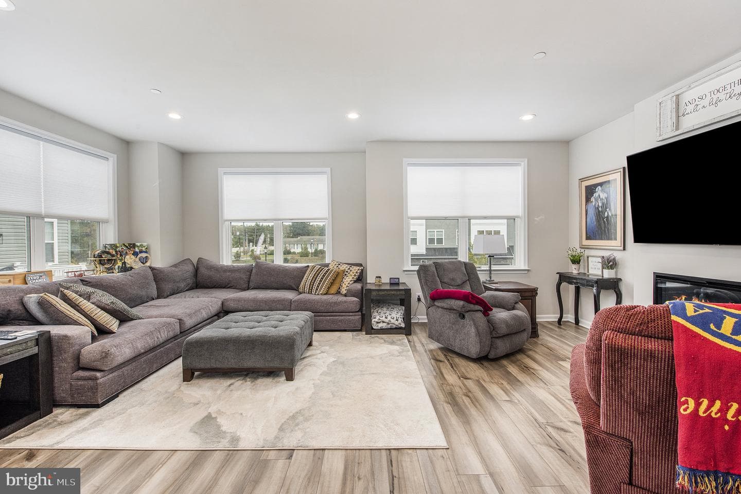 79 Becker Drive photo 3