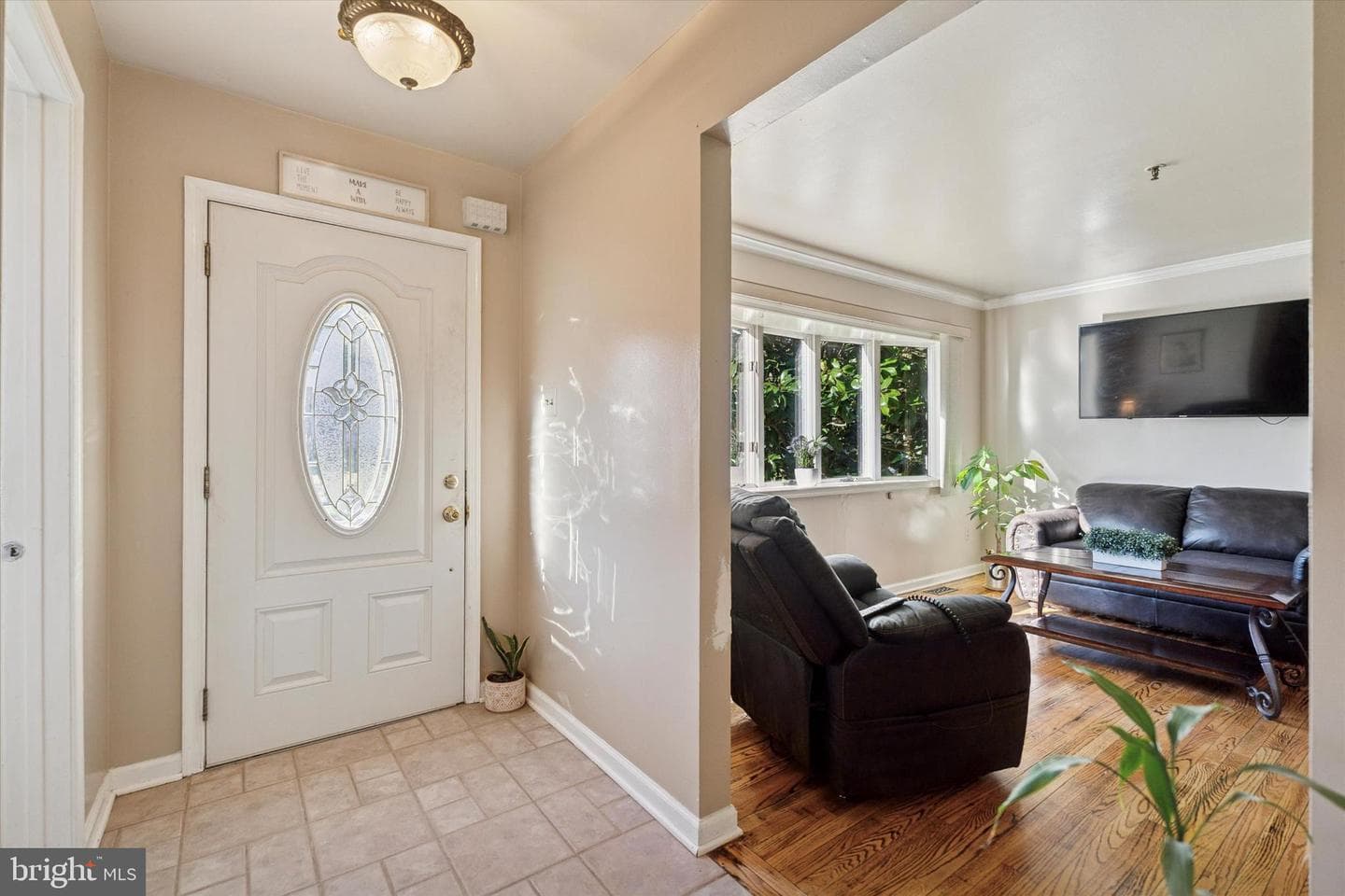 791 Philadelphia Avenue photo 2