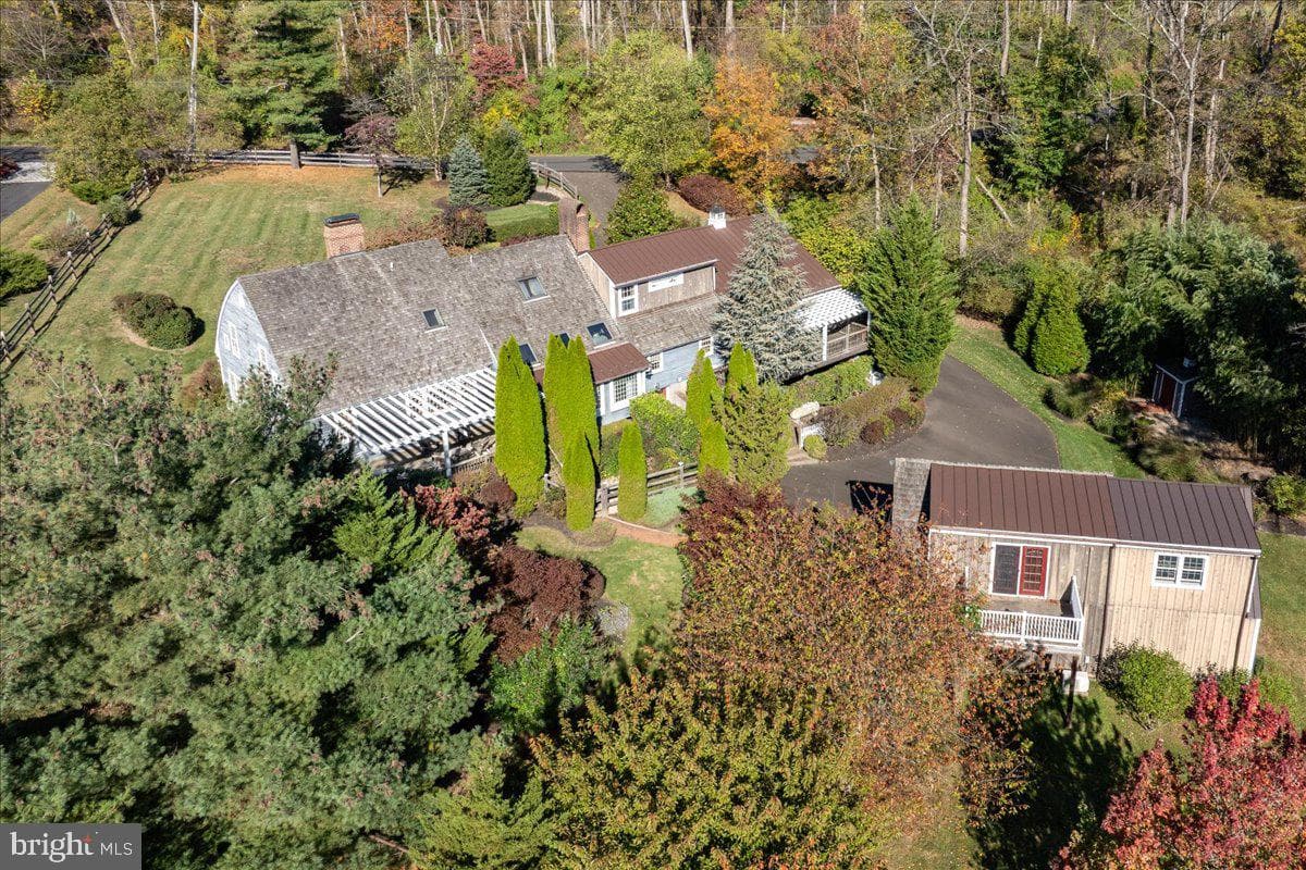 1249 Pebble Hill Road photo 46