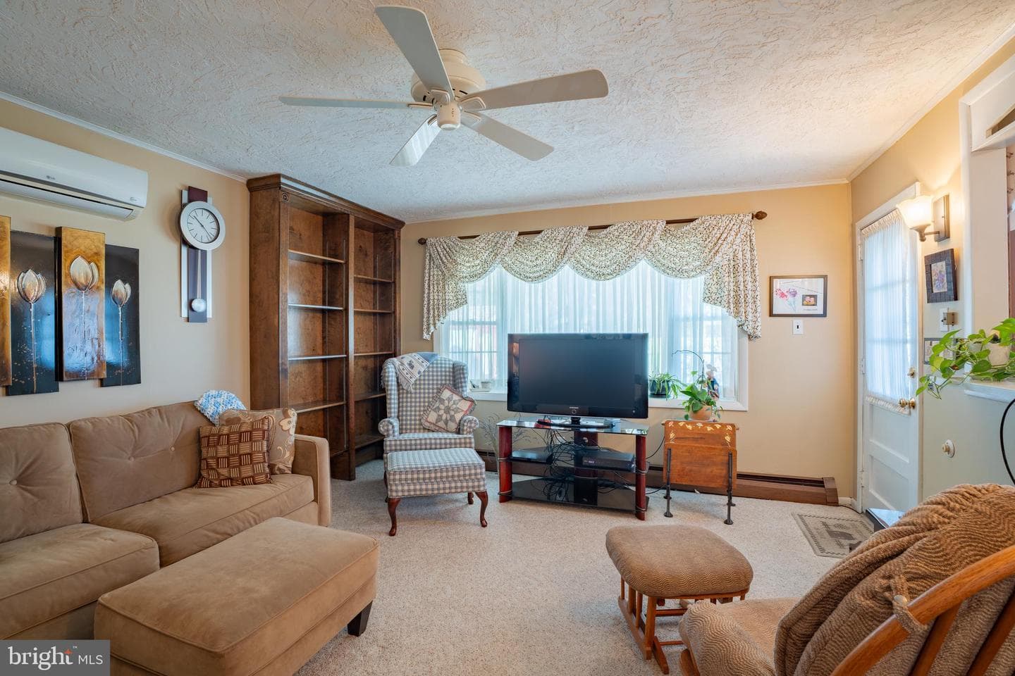 713 Warwick Road photo 13