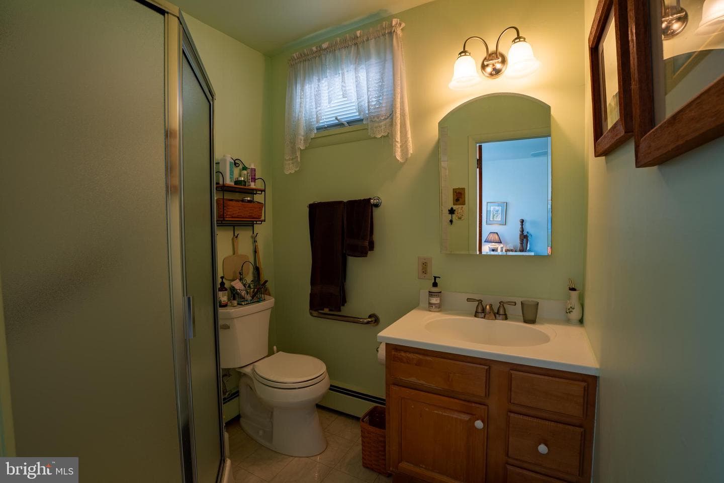 713 Warwick Road photo 19