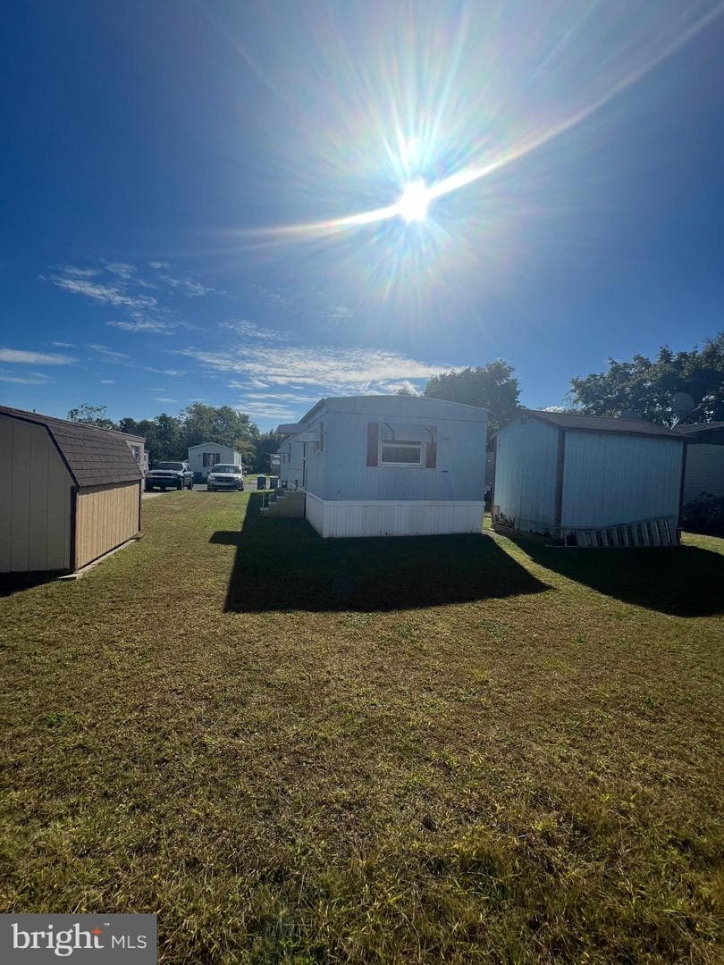 9802 Lawson Drive photo 4