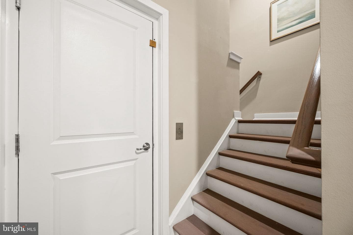 136 Alexandria Street photo 4