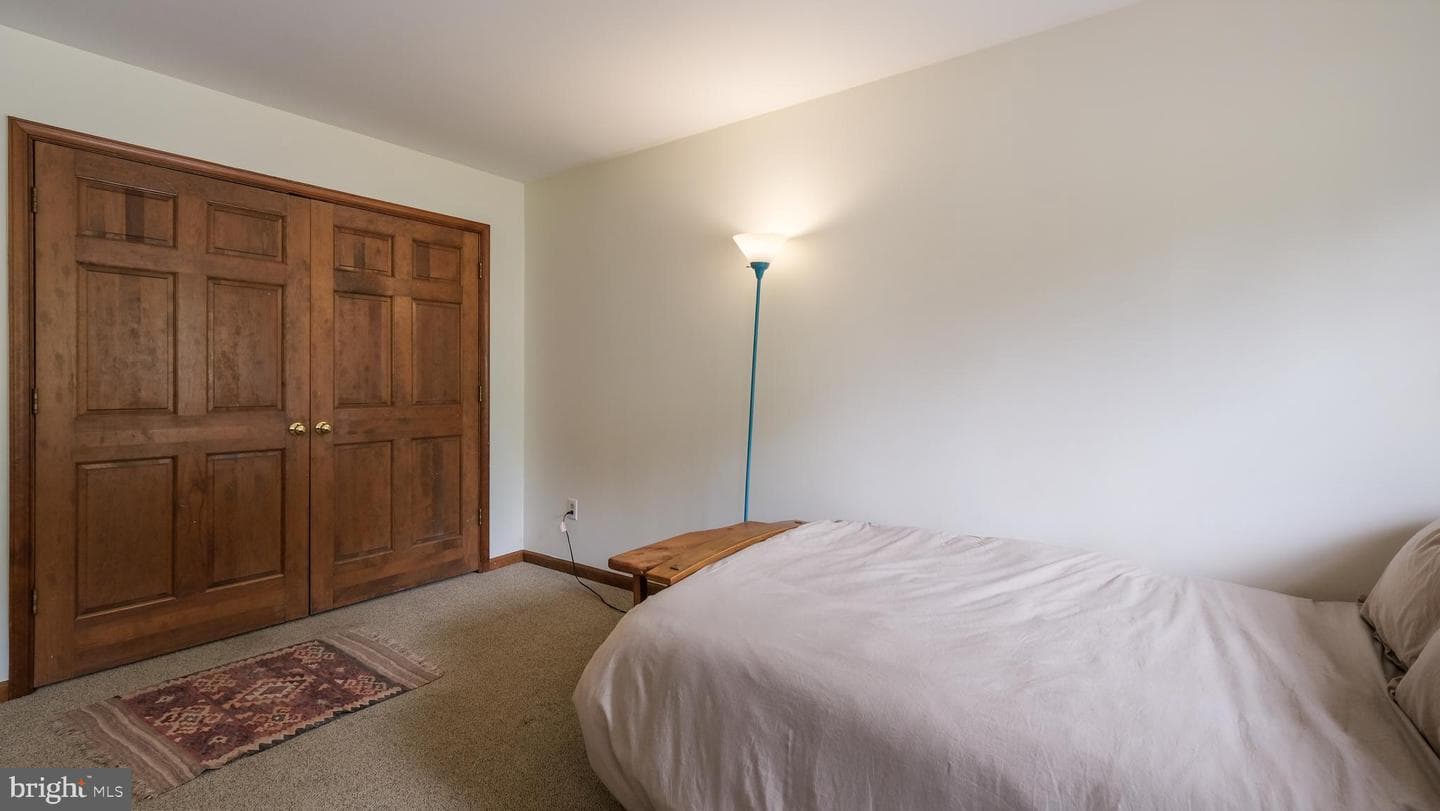 272 Fox Chase Lane photo 33