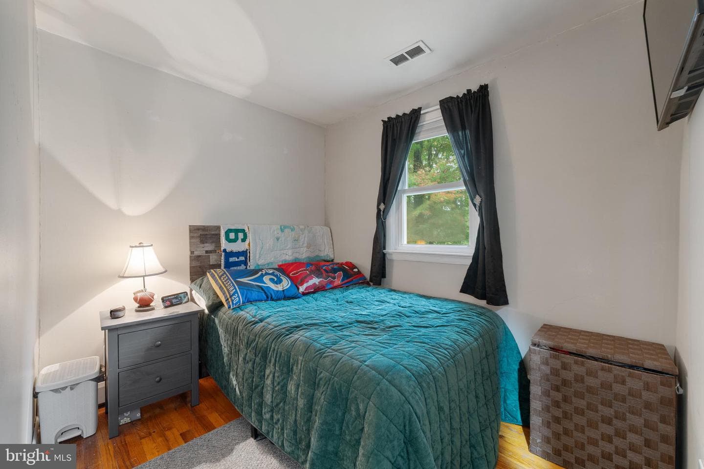 472 4th Avenue photo 25