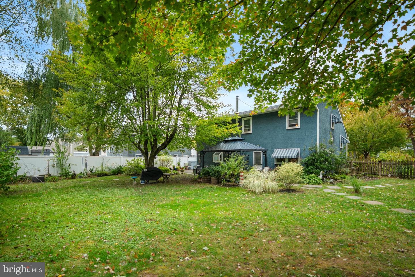 472 4th Avenue photo 28