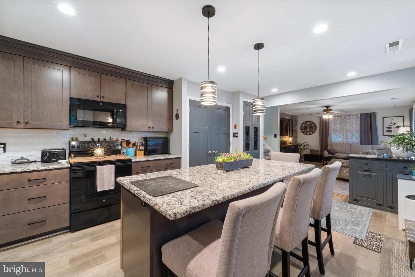 472 4th Avenue photo 8