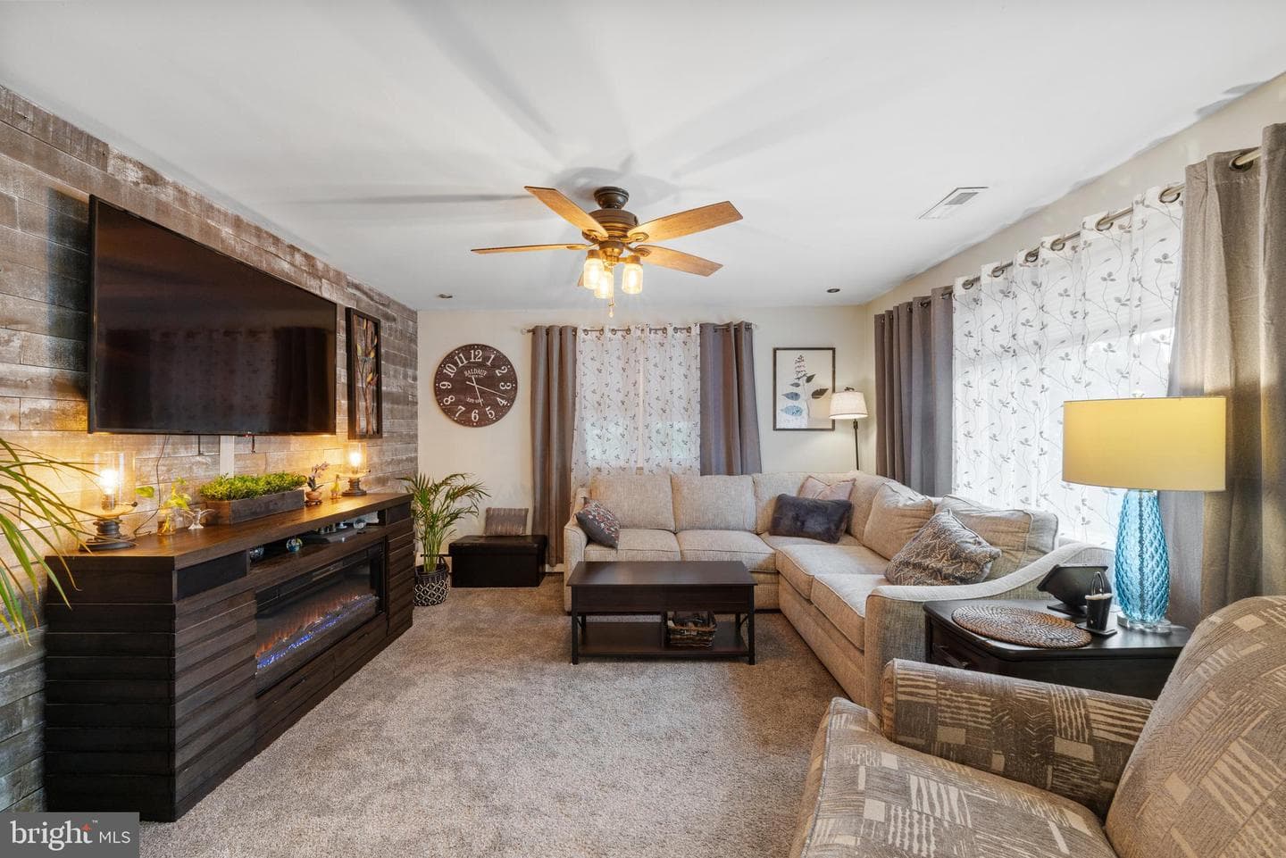 472 4th Avenue photo 9