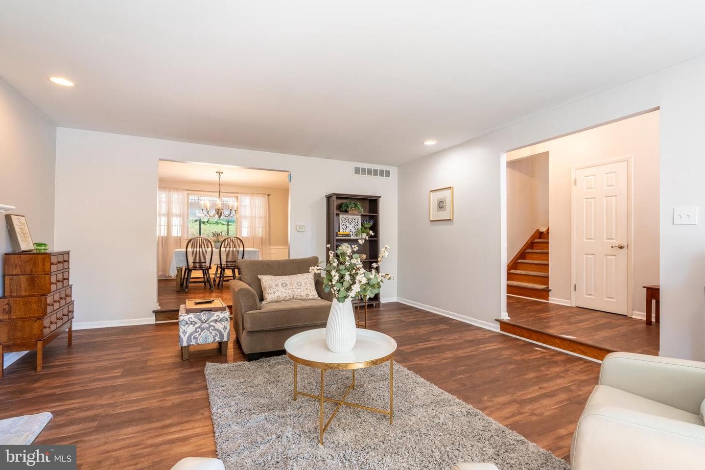 261 Fairhill Drive photo 12