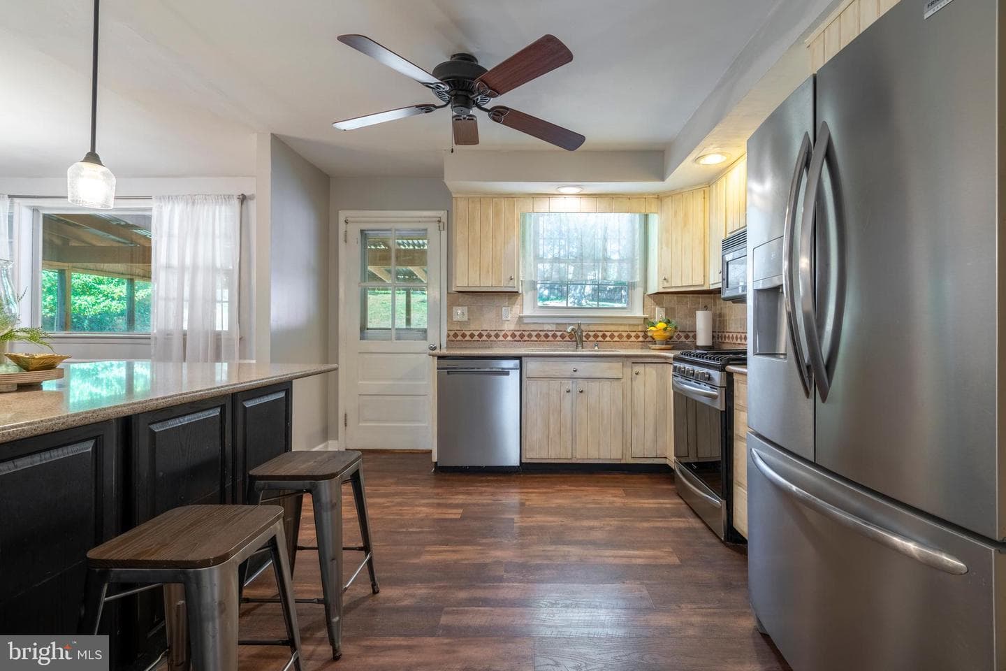 261 Fairhill Drive photo 20