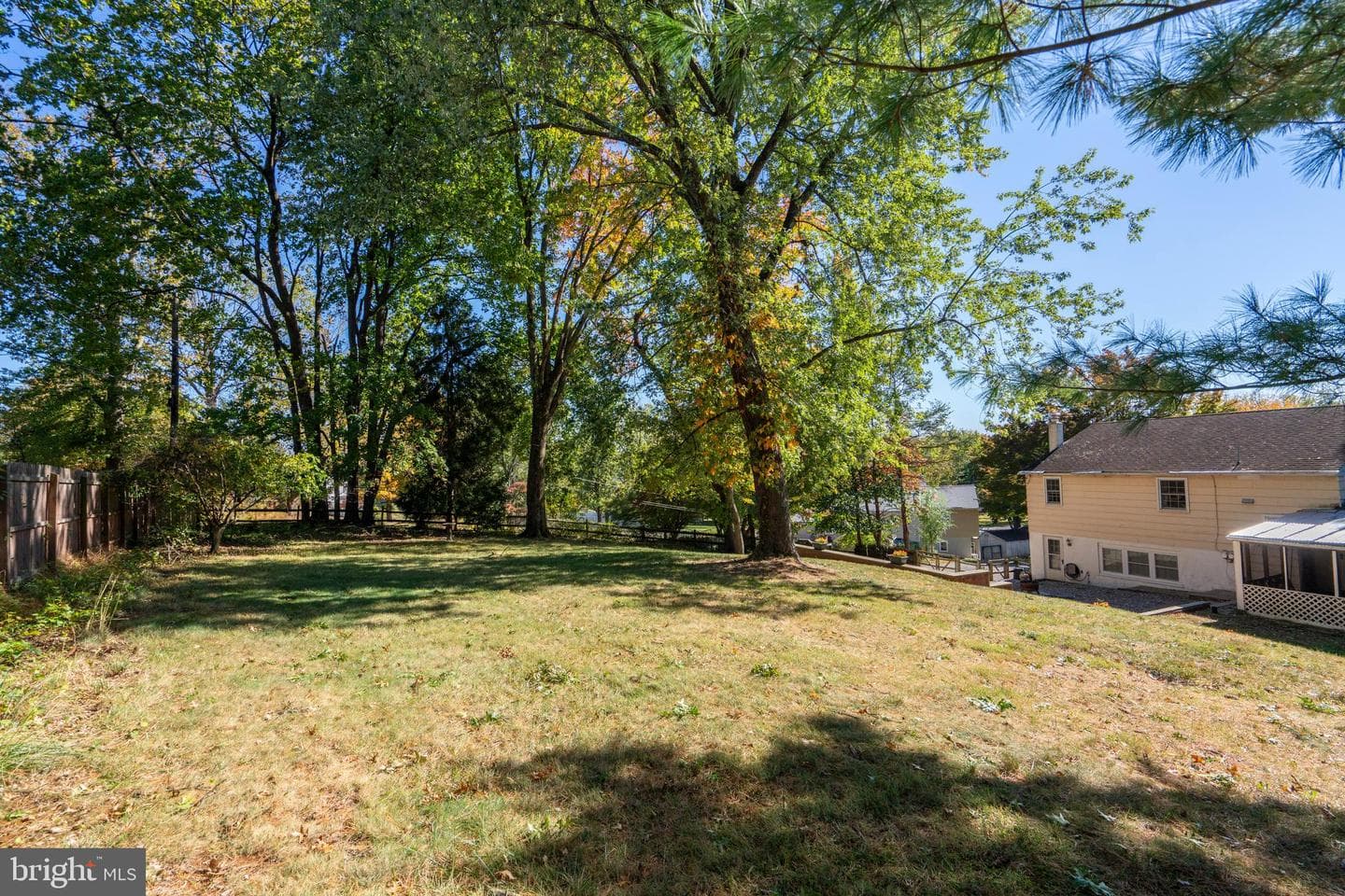 261 Fairhill Drive photo 54