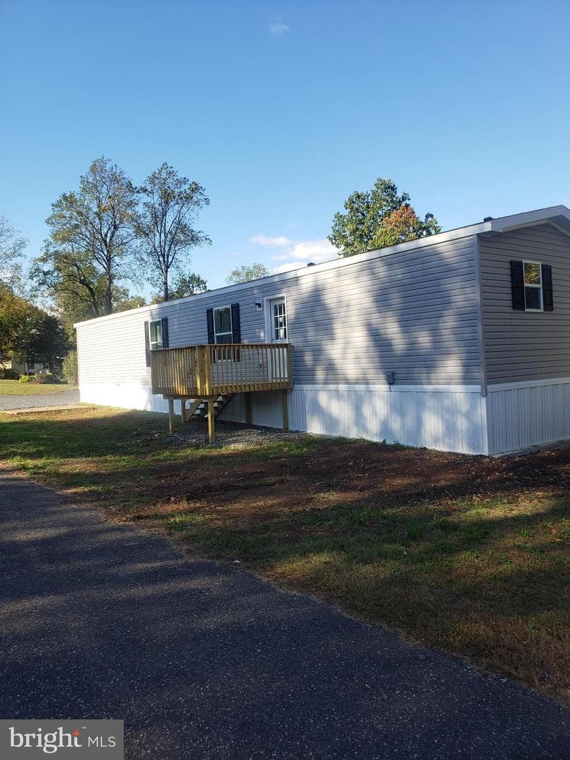 344 Apple Drive