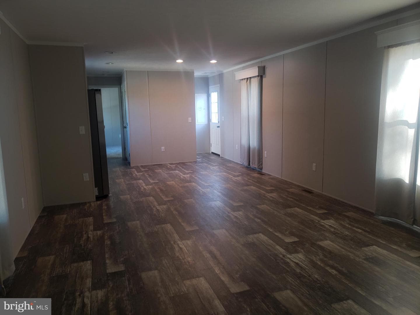 344 Apple Drive photo 5
