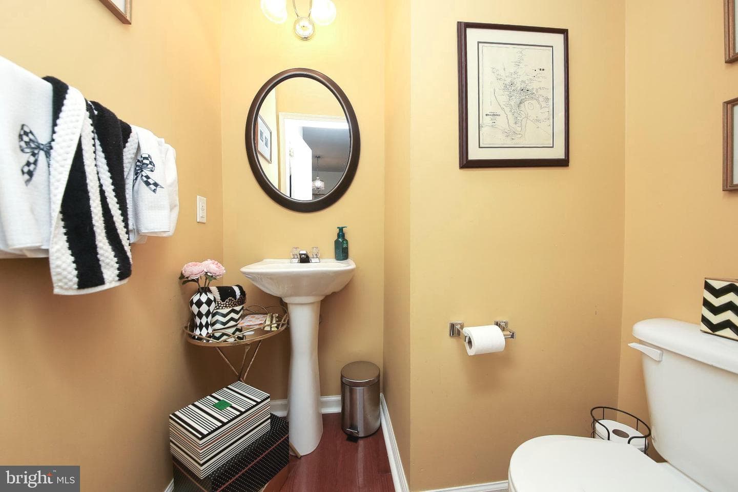 535 Mockingbird Way photo 10