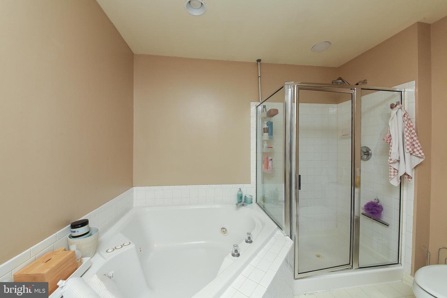 535 Mockingbird Way photo 14