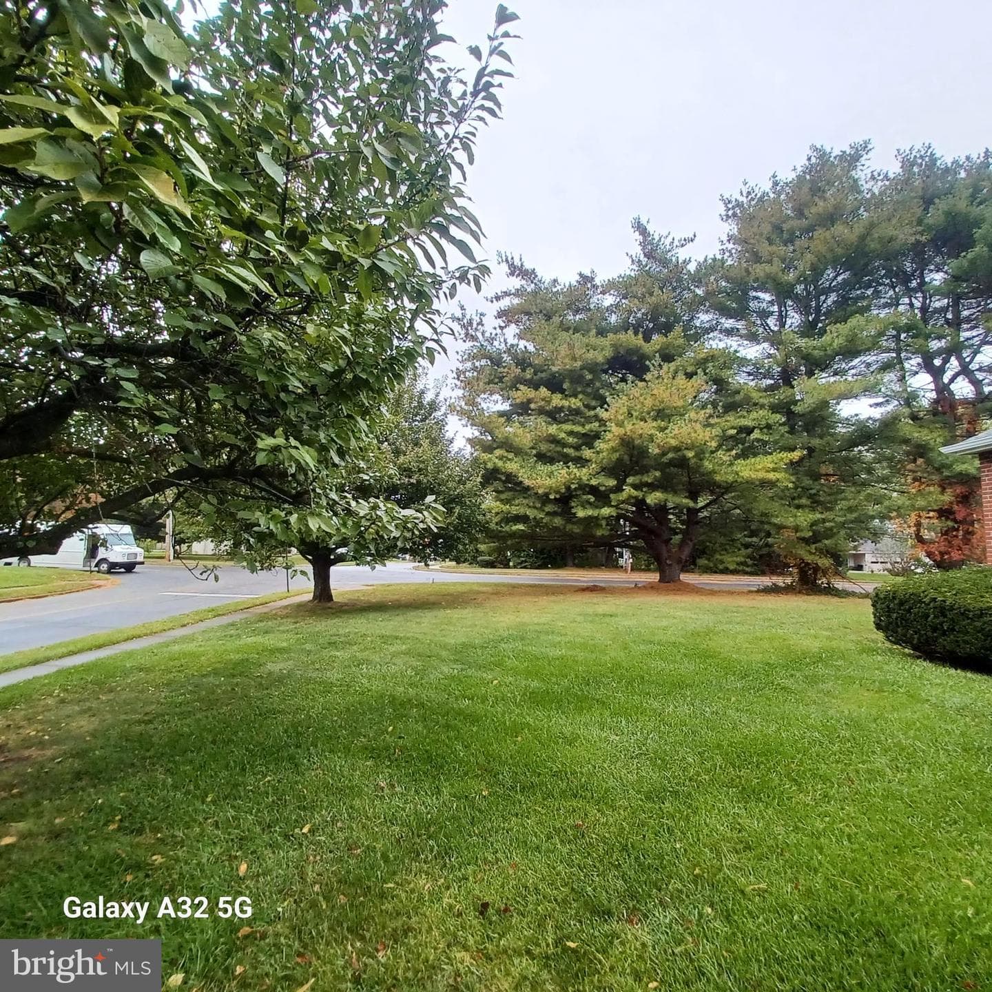 451 Twin Streams Drive photo 2