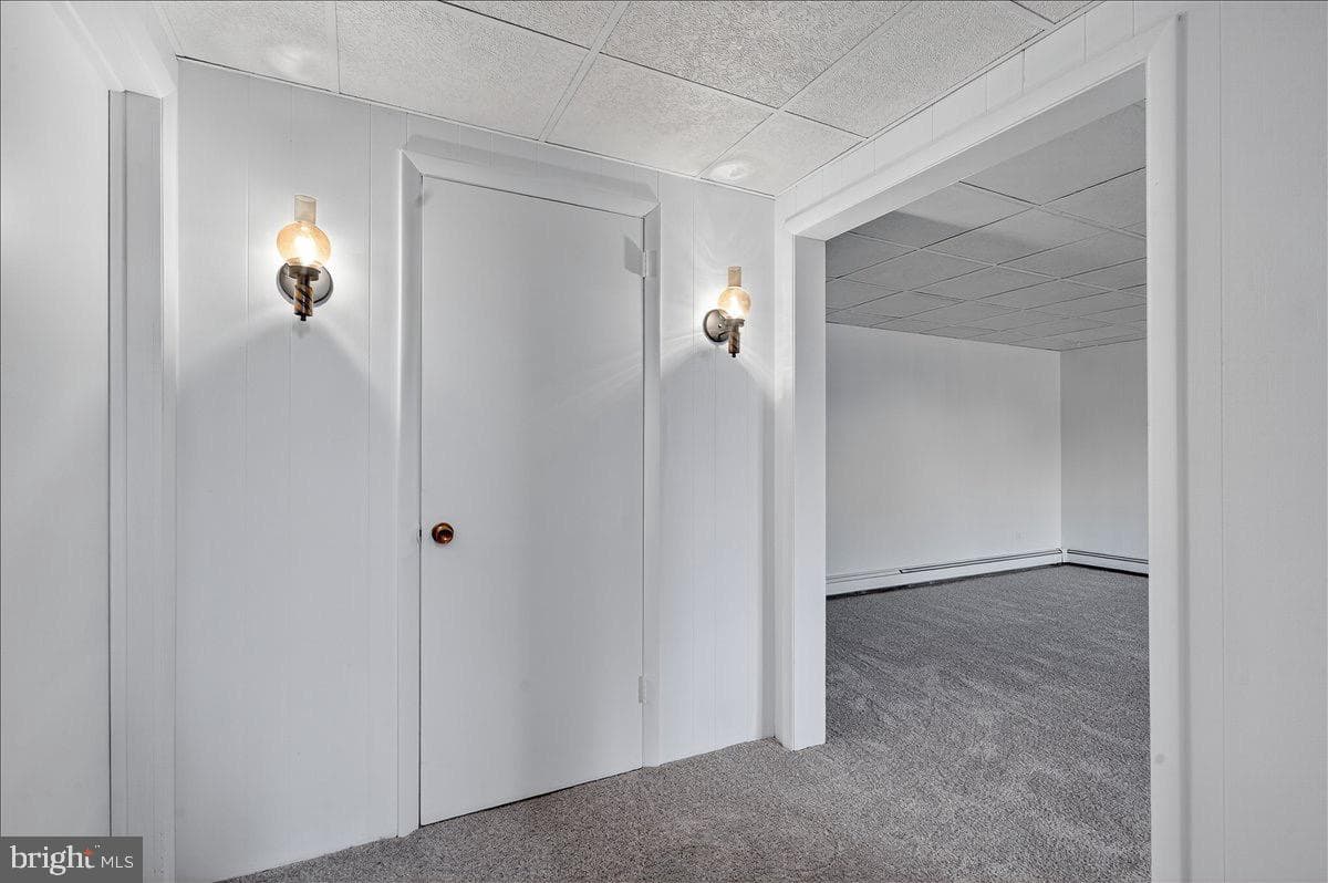 161 Maple Avenue photo 21