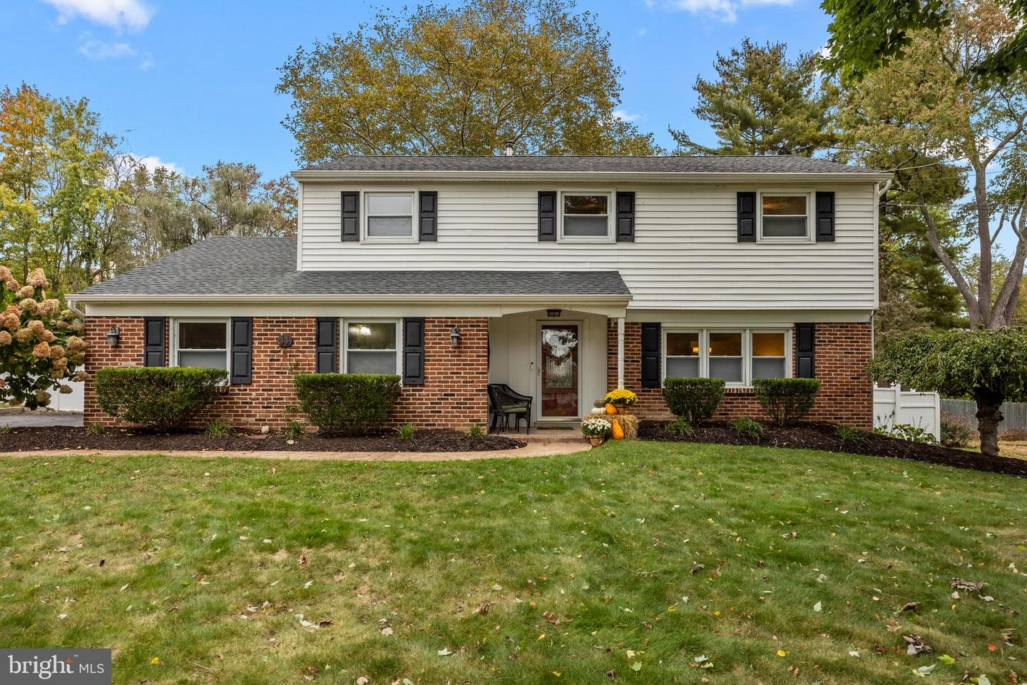 6 Plymouth Lane