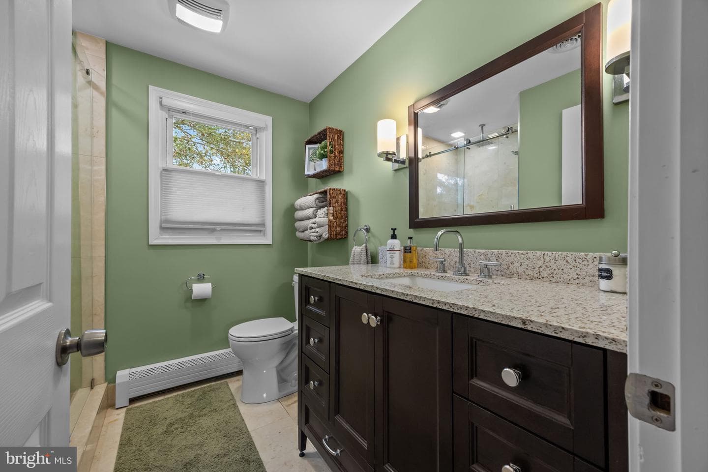 6 Plymouth Lane photo 23