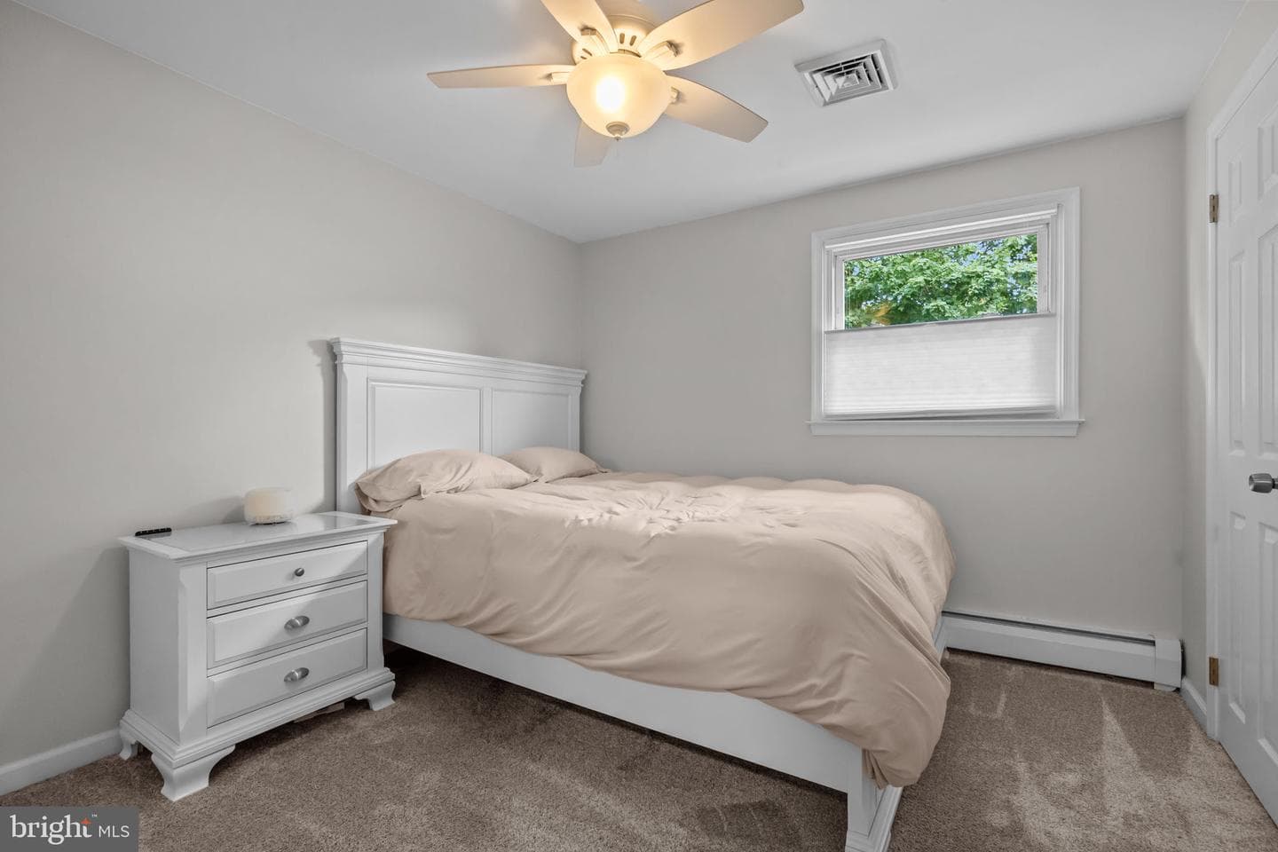 6 Plymouth Lane photo 29