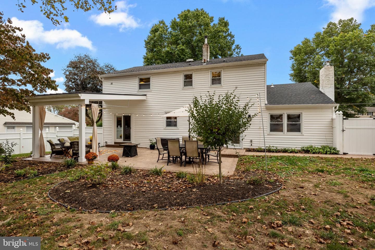 6 Plymouth Lane photo 37