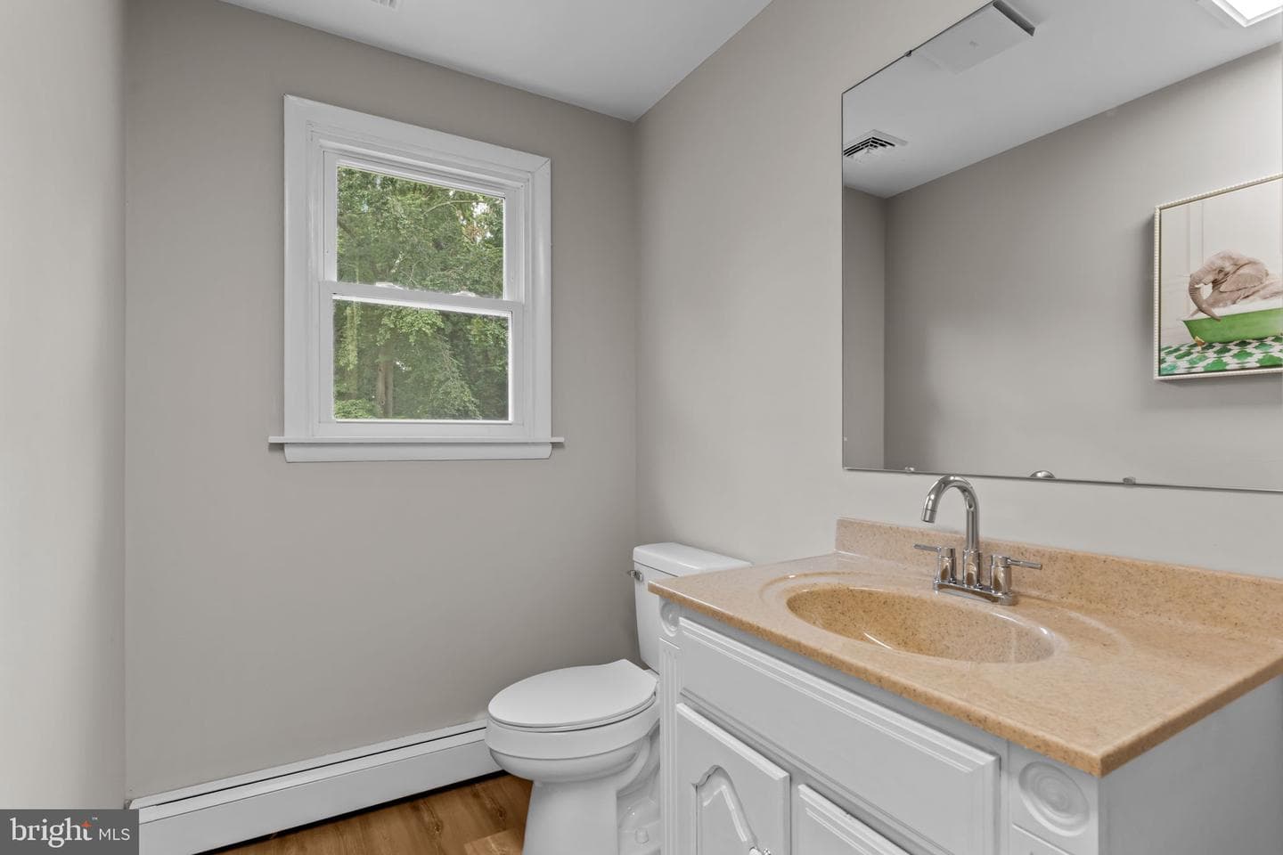 387 Larchwood Avenue photo 16