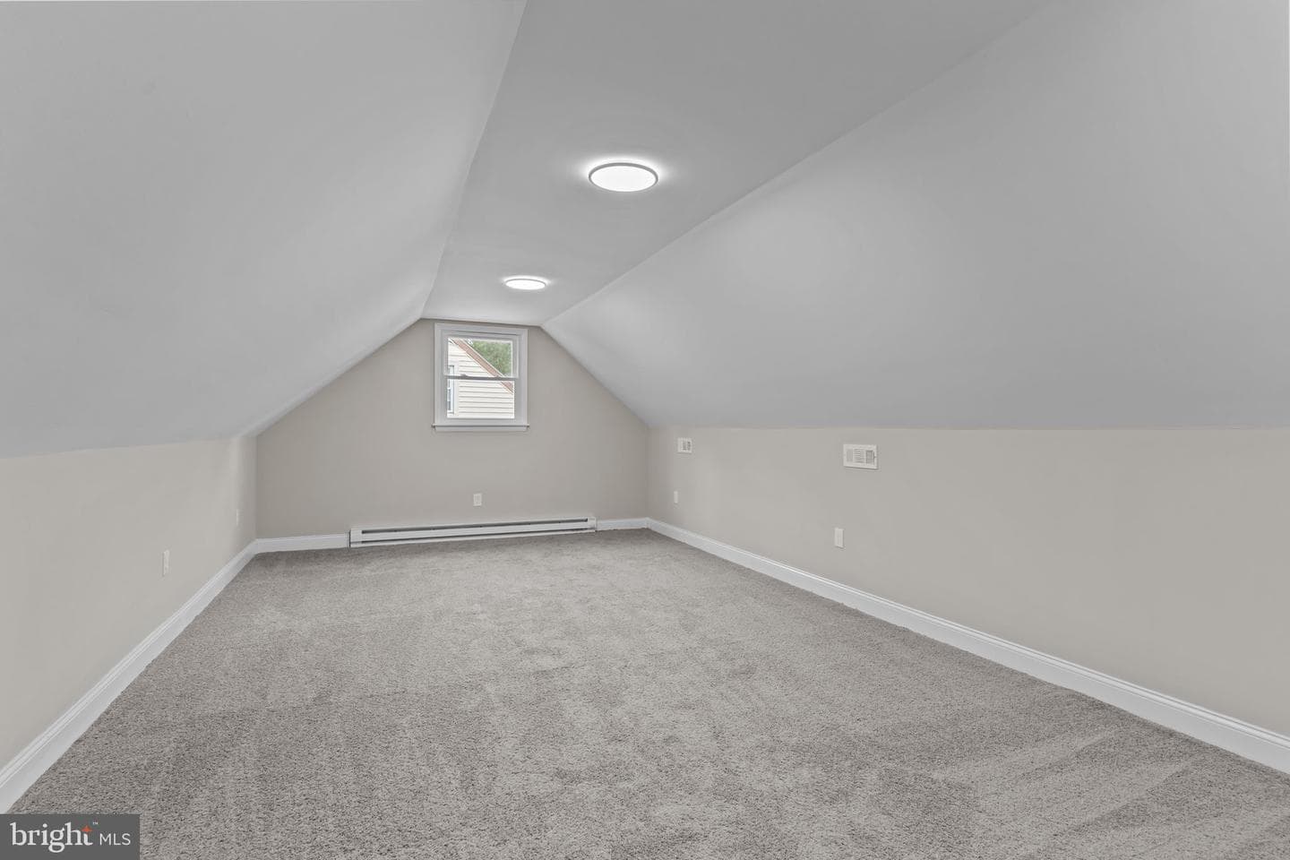 387 Larchwood Avenue photo 22