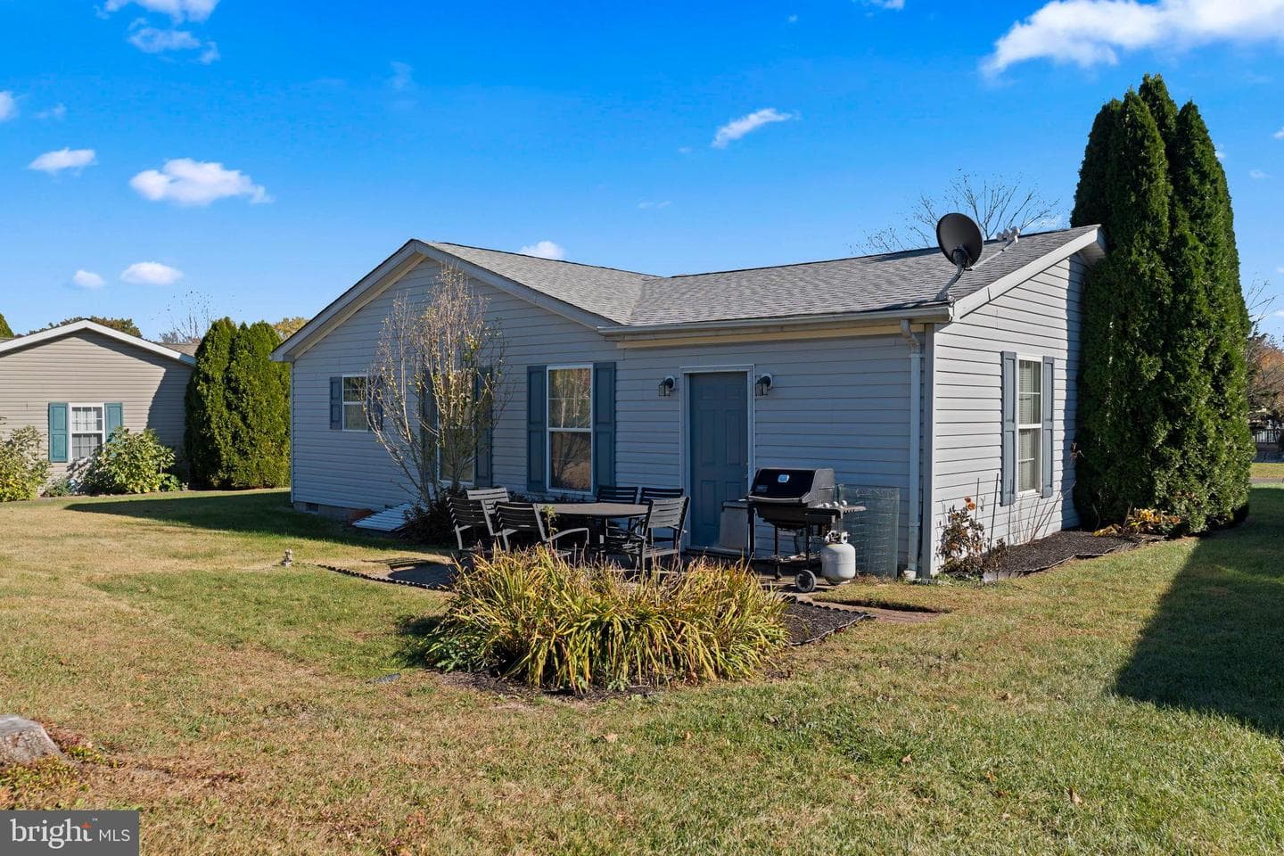 561 Spring Meadow Circle photo 20