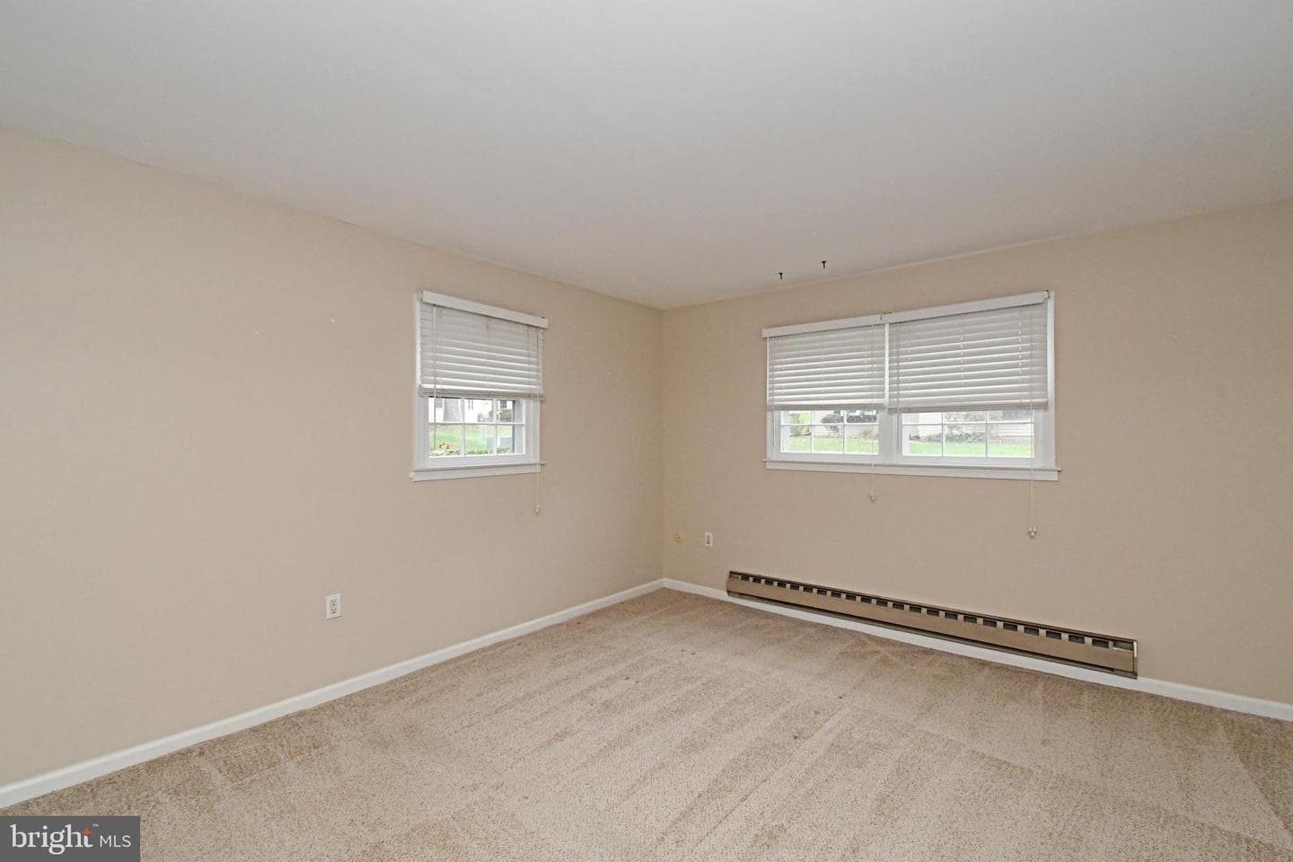 1603 Yardley Cmns photo 12